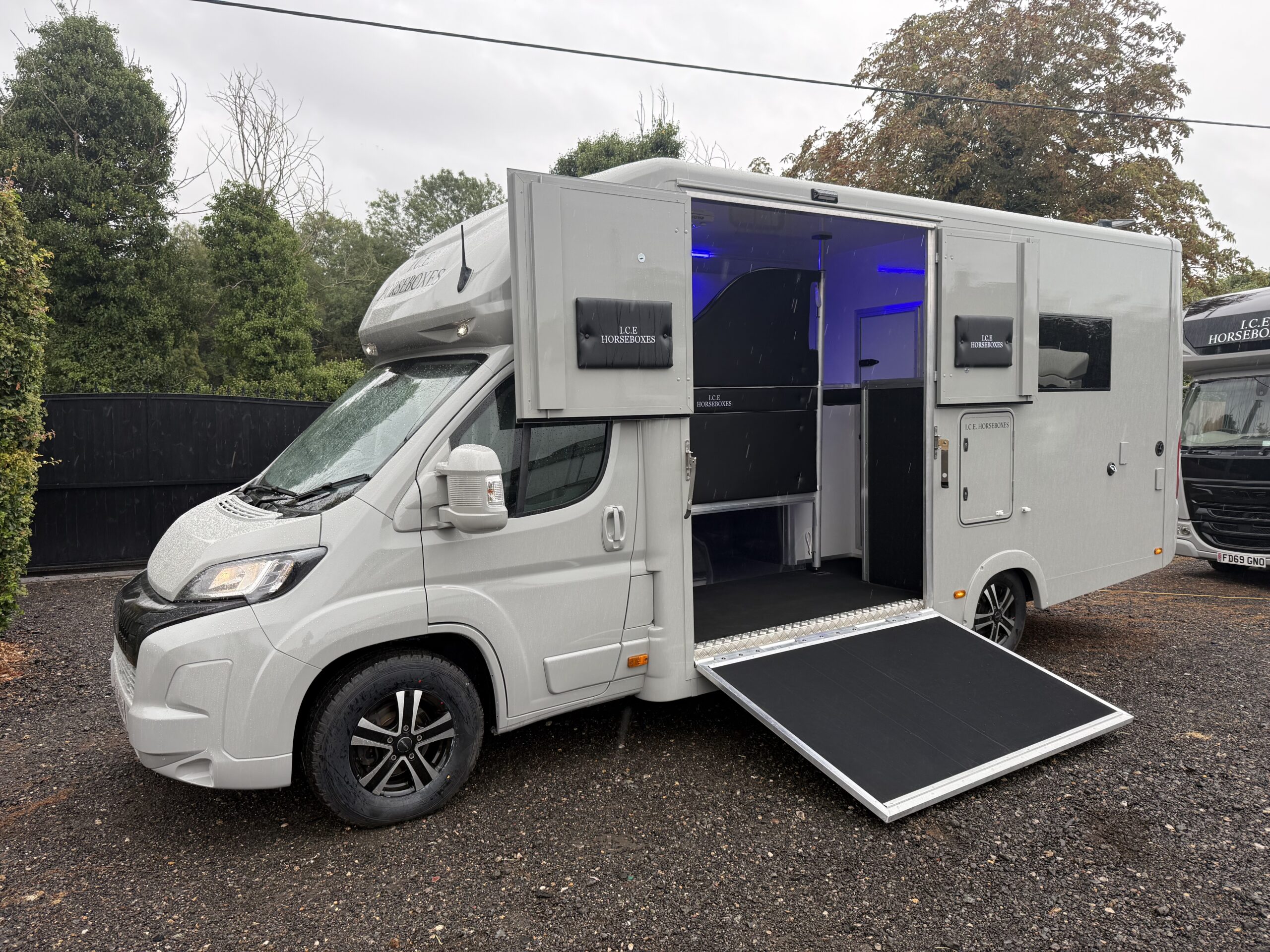 New build 4.5t ICE Prestige Image